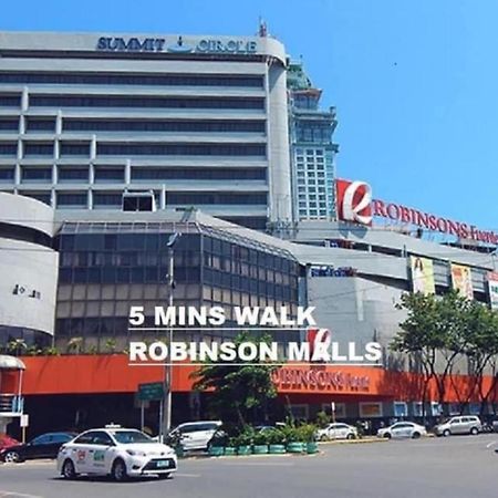 Horizon 101 A12 Shortwalk To Mango Avenue & Robinson Mall Cebu Dış mekan fotoğraf